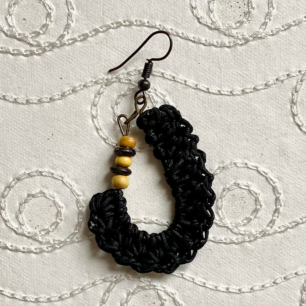 KIDNEY BEAN Crochet Earrings