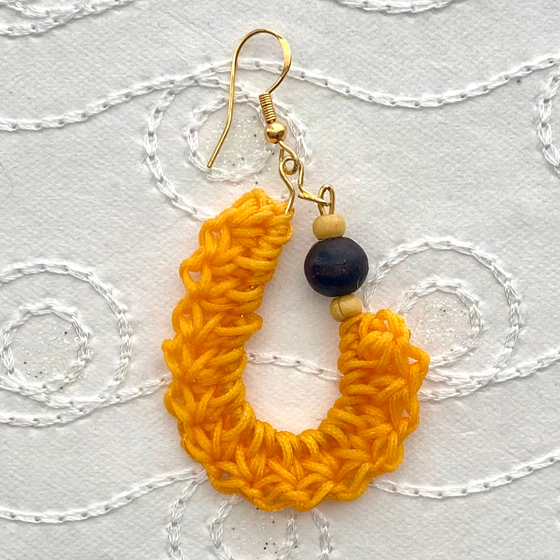 KIDNEY BEAN Crochet Earrings