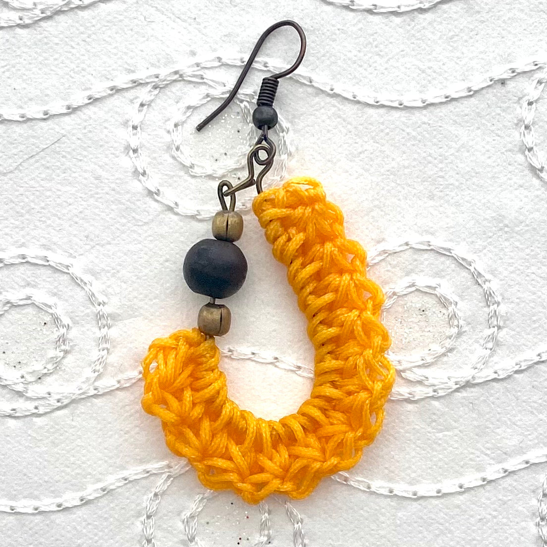 KIDNEY BEAN Crochet Earrings